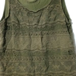 Pink Republic Sleeveless Olive Blouse
